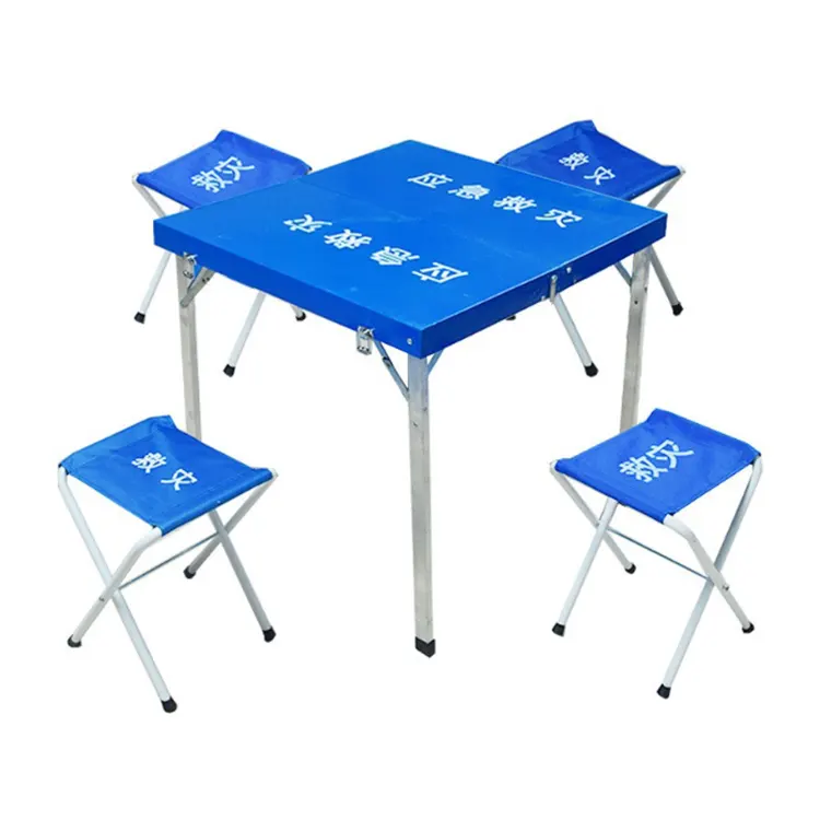 Calamitas Relevamen Folding Table and Cathedra
